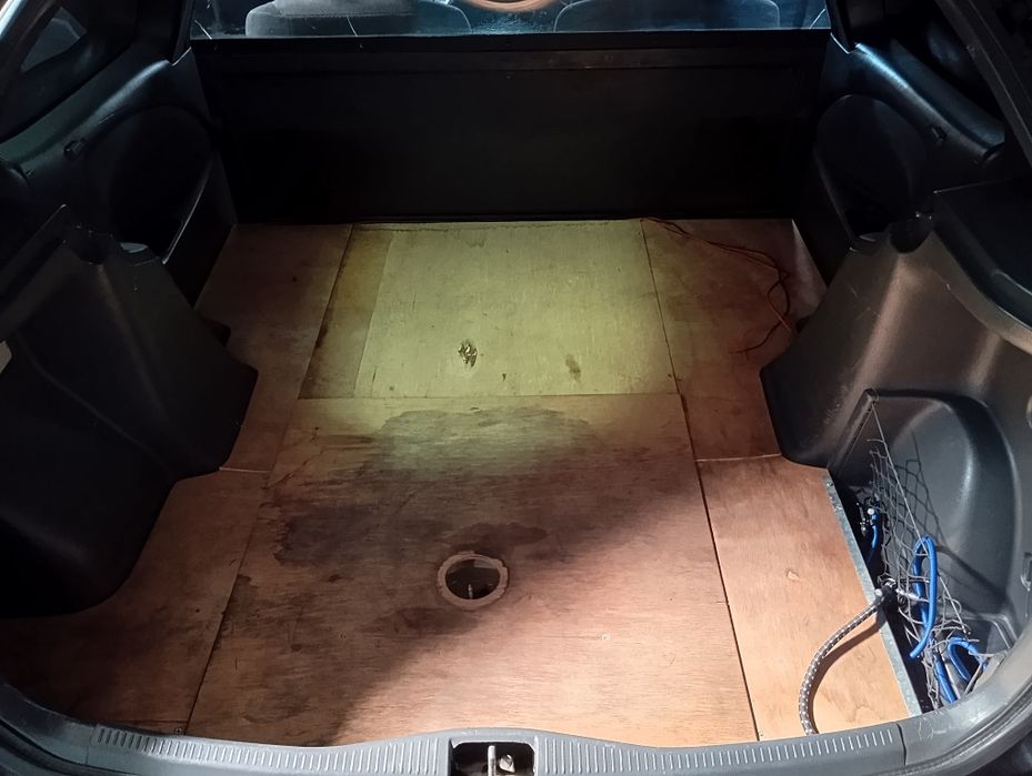 Toyota Corolla 1.9D em excelente estado geral