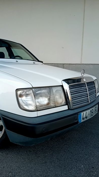 Mercedes - Benz 200D W124 - 1986