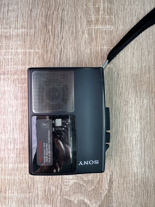 Dyktafon kasetowy walkman Sony TCM-S65 retro lata 90