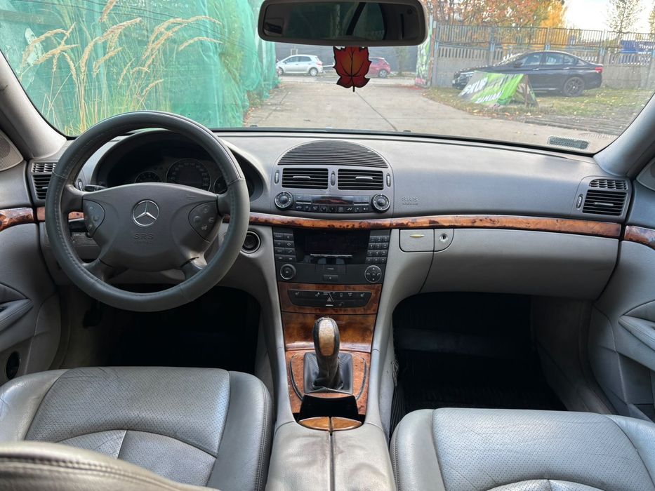 Mercedes 211 E 270 CDI 177KM