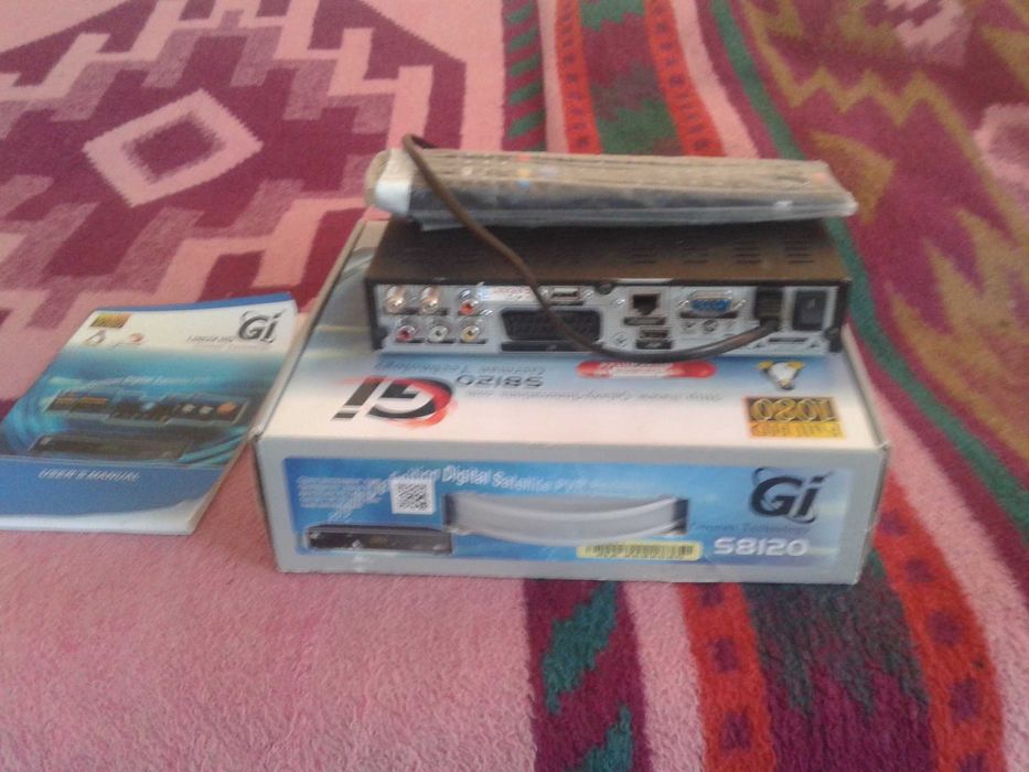 Спутныковый ресивер GI s-8120