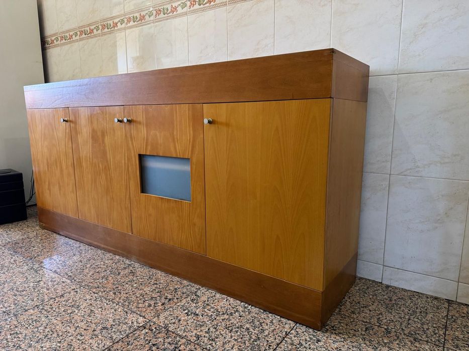 Aparador de sala 180cm