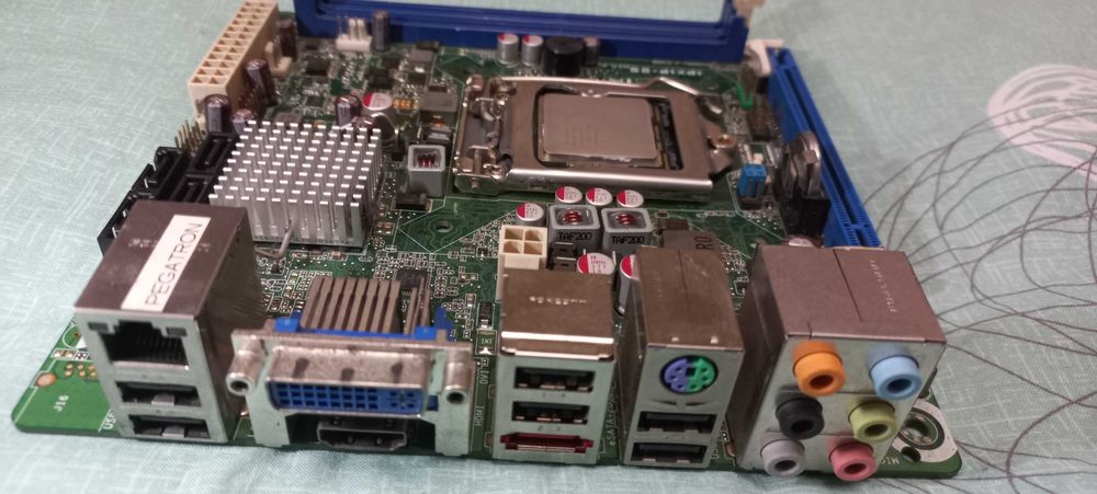 pegatron ipxip-gs + I3-550 mini-itx s1156