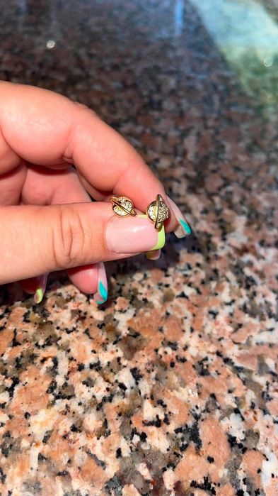 Brincos usados uma vez lindíssimos