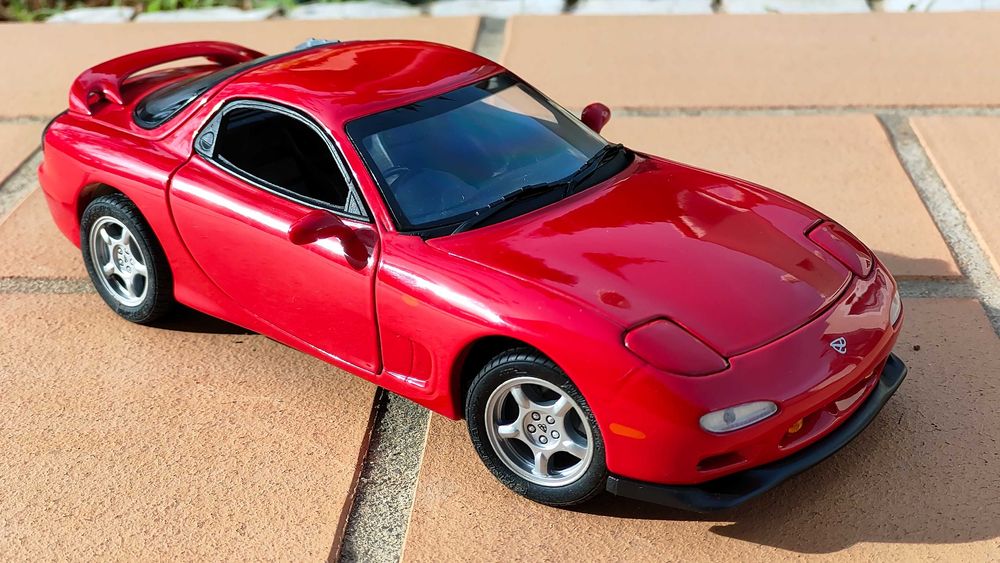 Mazda RX-7 Kyosho 1/18 c/ caixa