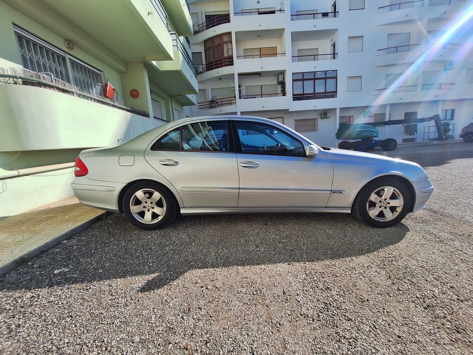 Mercedes-Benz E220 Advantage
