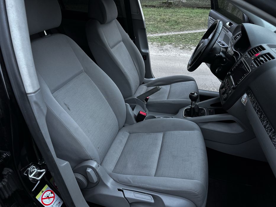 Продам Volkswagen Golf 5