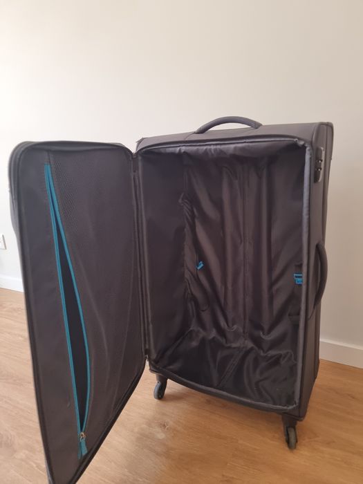 Trolly de porão grande American Tourister