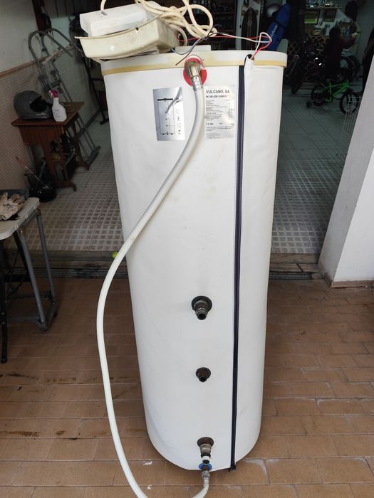Vendo depósito de água vulcano 190 l