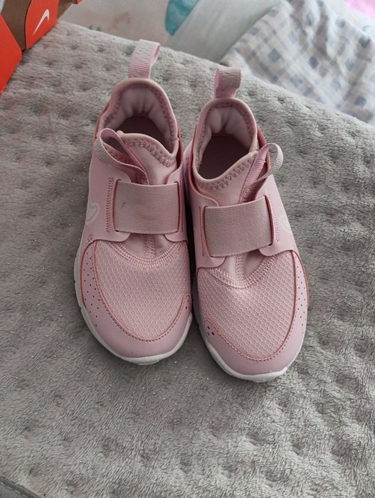 Tenis rosa da Nike
