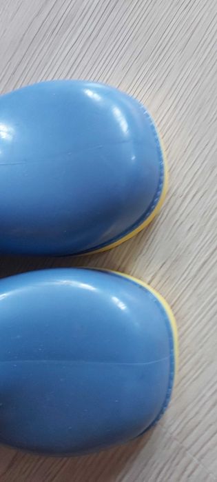 Gumaki chłopięce. Rozmiar 27, wkładka 17cm. Stan jak nowe.