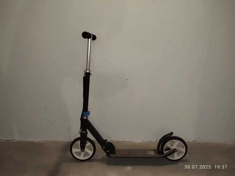 Hulajnoga czarna Cool Slide – jak nowa