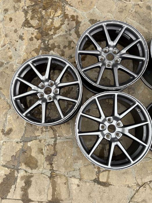 Диски титани Tesla Model 3 Rest Тесла диск R18 Модел 3 рест дорест