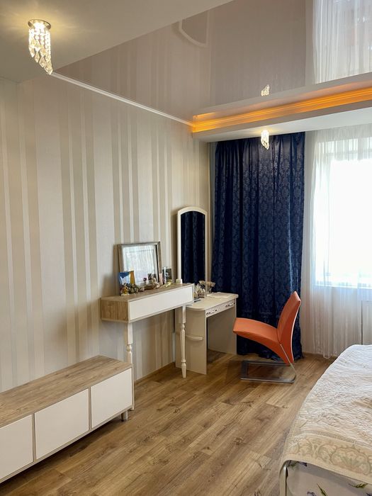 Продаж 3к квартиры 115м2 ЖК Чайка, с. Чайки, вул. Лобановського