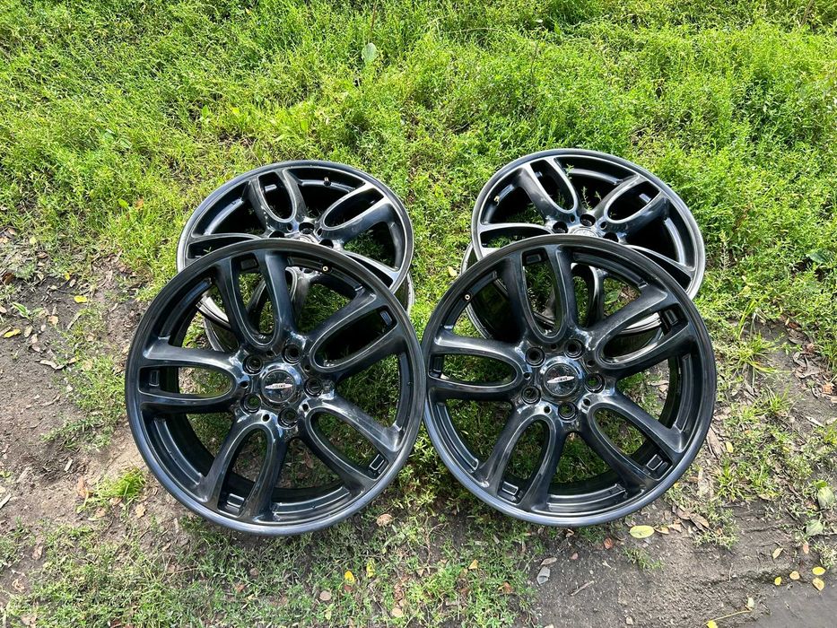 4 X Czarne Felgi 19" Mini Cooper Countryman