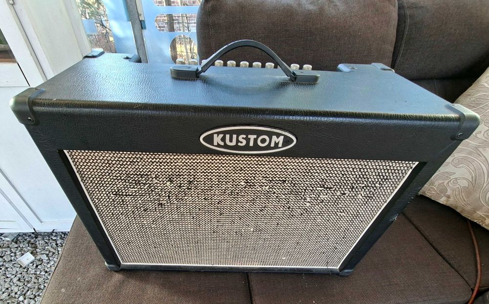 Kustom Quad 100 DFX Wzmacniacz gitarowy