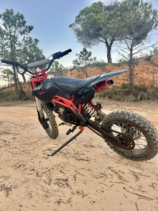 Vendo PitBike 125cc TOX Knight