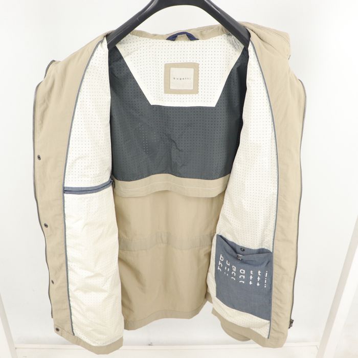 Чоловіча Куртка / Вітровка Bugatti