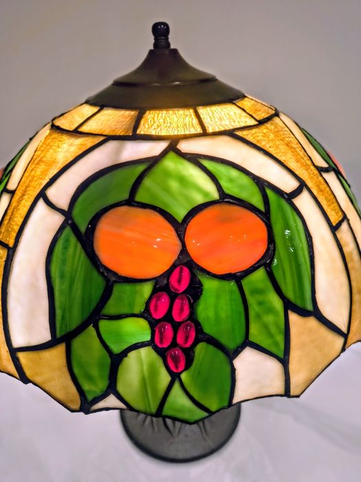 Tiffany lampy witrażowe stołowe nocne
