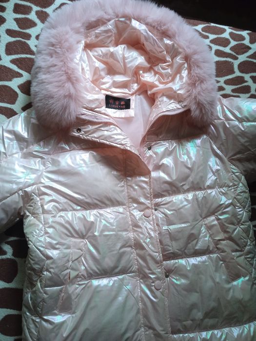 Пуховик розовый перламутровый