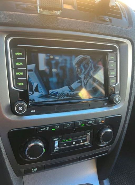 Андроїд магнітола VW Skoda Seat з карплей та андроїд авто