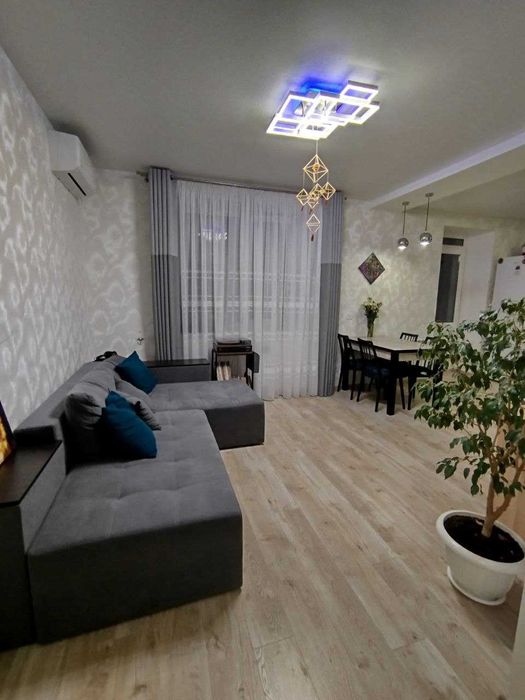 Продаж з меблями та технікою євродвушки в новобудові! площею 57 кв.м.