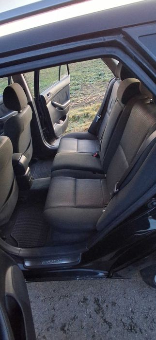 Toyota Avensis 1.8 T25 Kombi bogato wyposażony