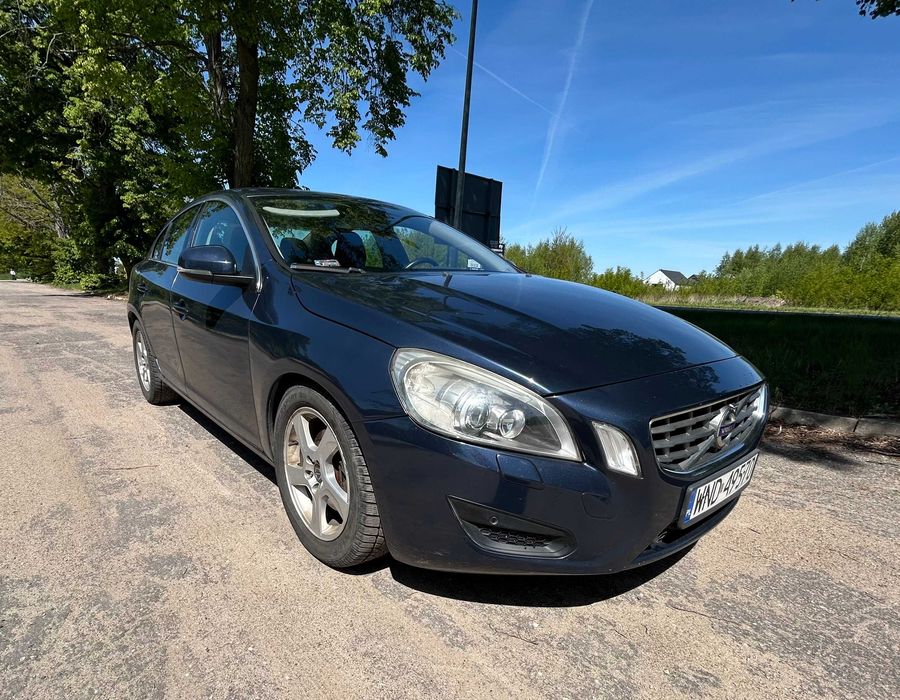 Volvo S60II 2011r 2.0 diesel 163km Automat