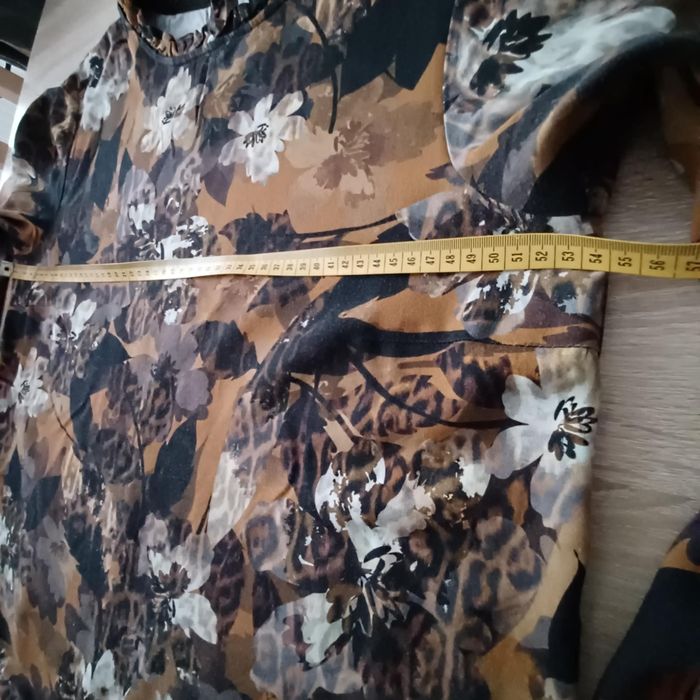 Bluzka damska w kwiaty r. 42, LUXZUZ