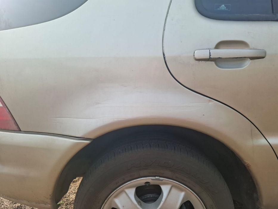 Mercedes-Benz ml270