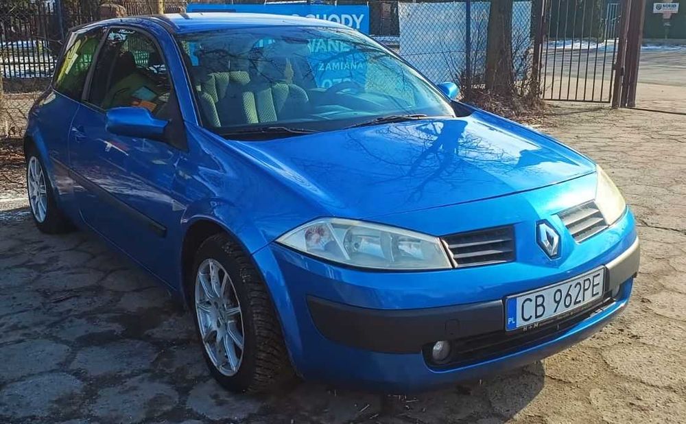 Megane 1.6 ben piękny kolor bez rdzy ładne alufelgi sportowy wydech
