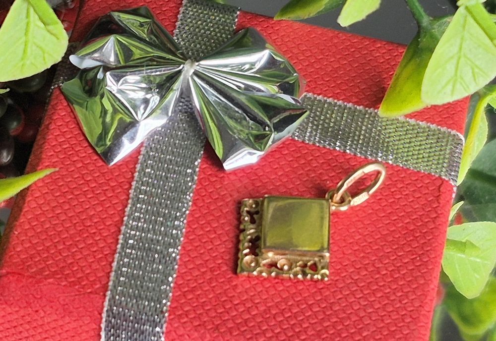 Piękna złota zawieszka 14K ażurowa 583/585