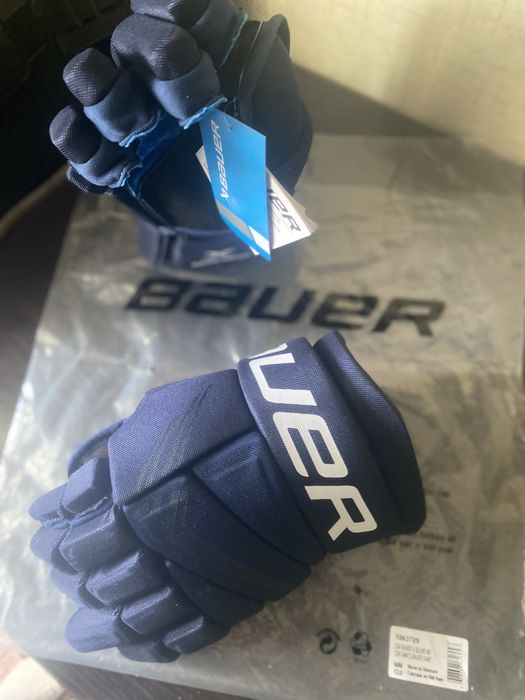 Хокейні рукавиці перчатки краги Bauer