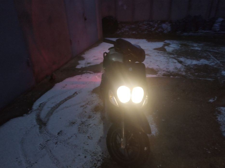 Продам мопед Ямаха неос 4 мбк кузов