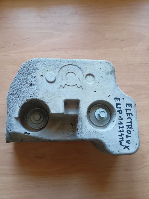 Przeciwwaga górna pralki Electrolux EWP11274TW