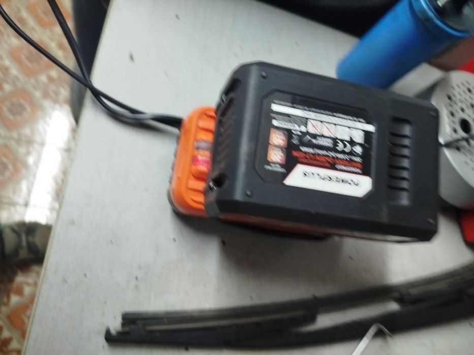 Bateria mais carregador powertools