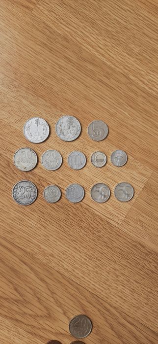 Монеты,  купюры,