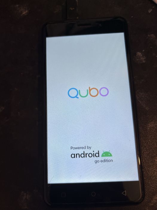 Qubo Phone 8GB with Google Play64729953399041122