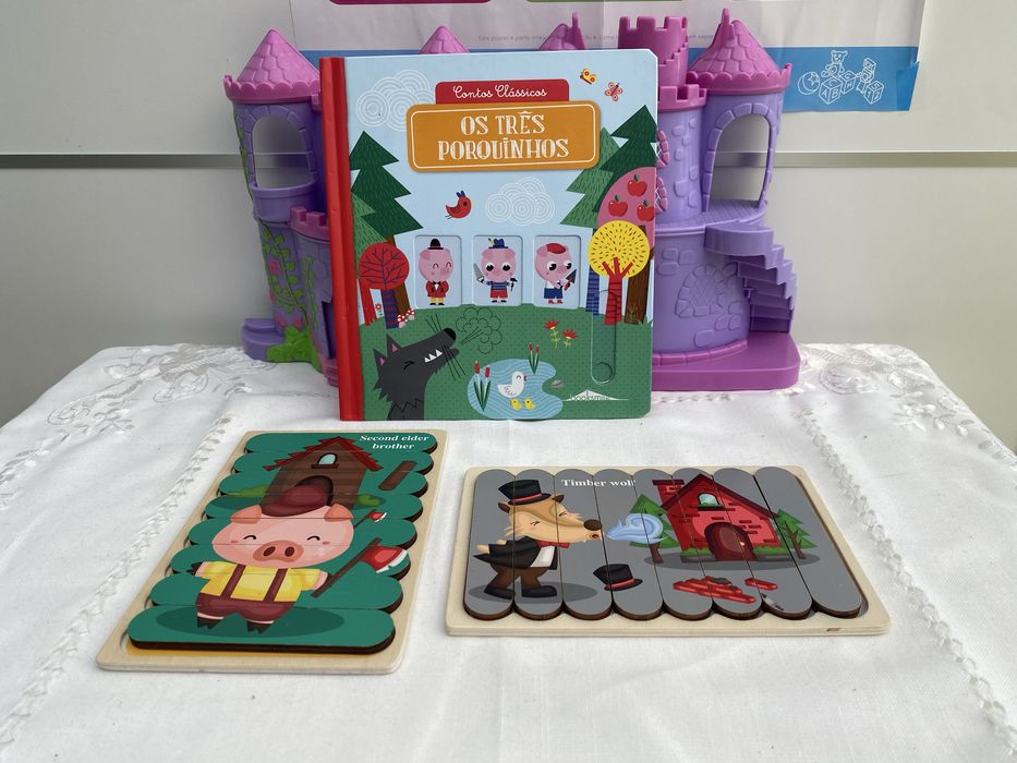 Os tres porquinhos Livro interativo dois puzzles duplos em madeira