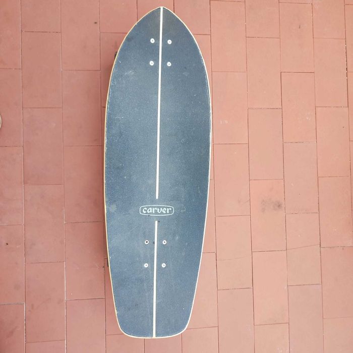 Skate Carver em bom estado