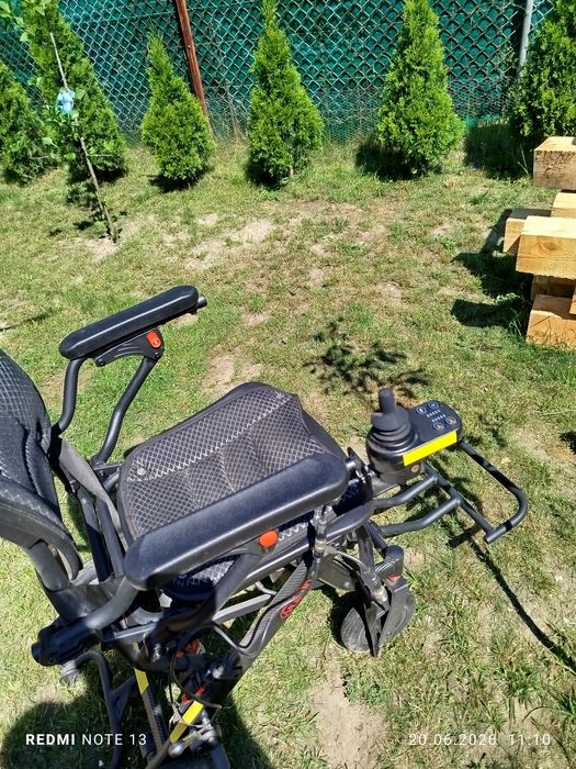 Sprzedam wózek inwalidzki elektryczny mode lAT523256A5