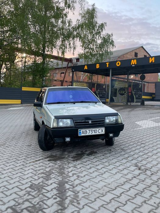 ВАЗ 2109 рідна фарба в хорошому стані