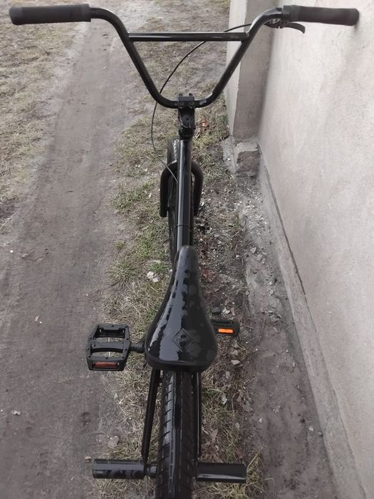 Rower BMX fiend.