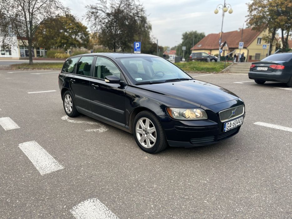 Volvo V50