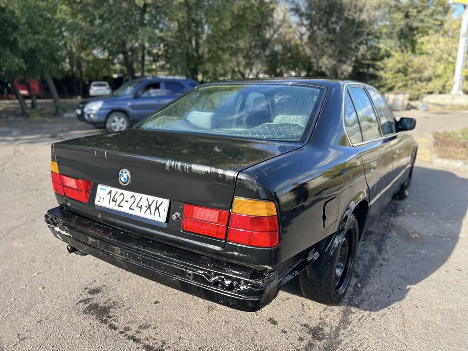 Продам легендарную BMW