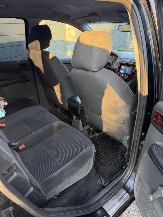 Ford C-Max 1.6 можливий обмін