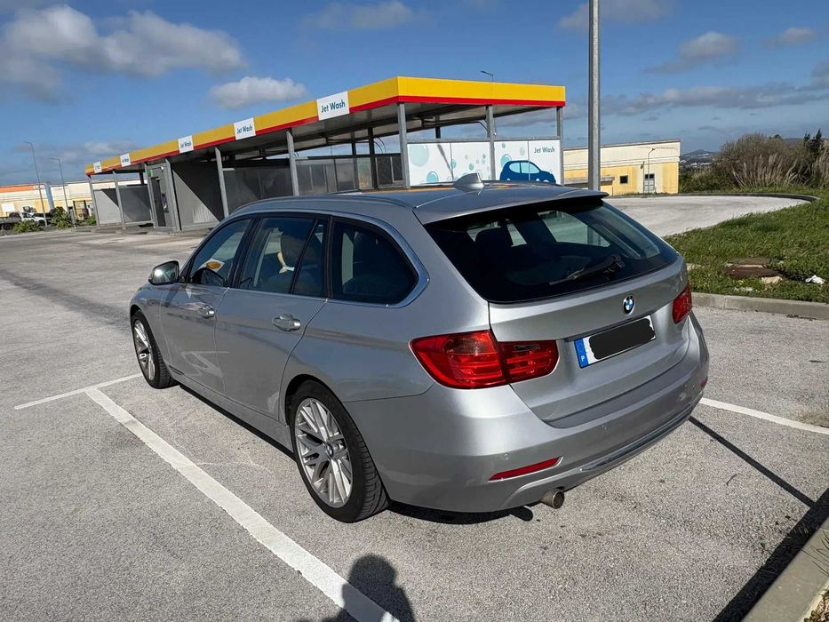 BMW Série 3 - Linha Luxury