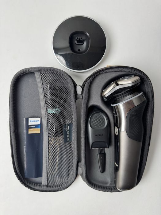 Máquina de barbear Philips i9000 Prestige Ultra (XP9402)