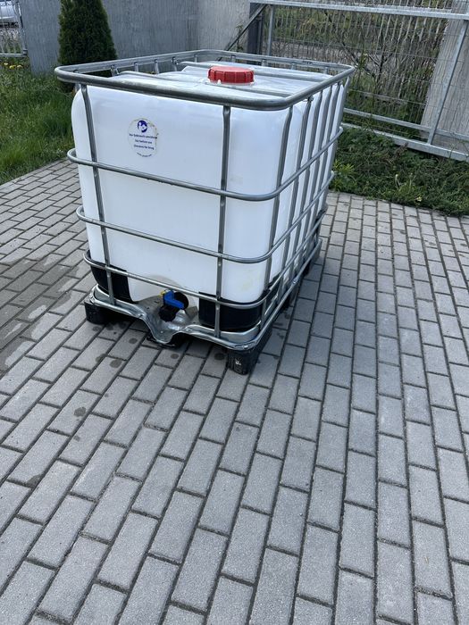Mauzer 600 litrów