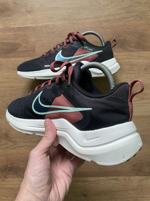 Кроссовки Nike Downshifter 12 размер 40 стелька 25,5